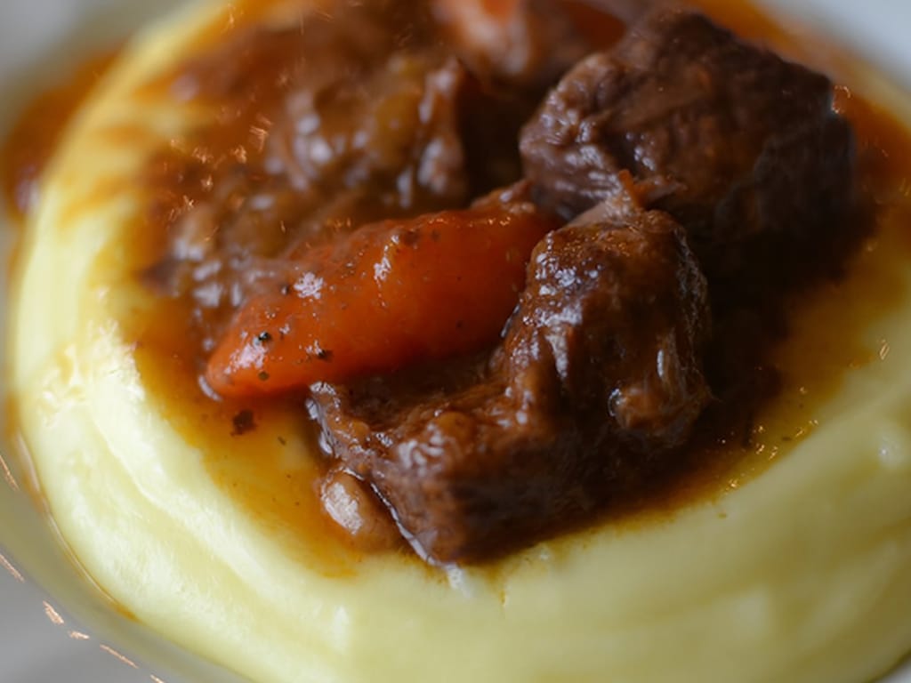 Beef Cheeks in Red Wine with Vegetables