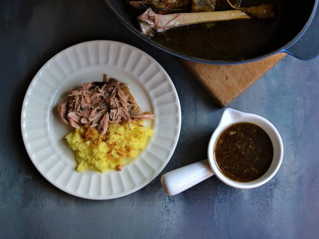 Slow-Roasted Turkey Legs in Beer
