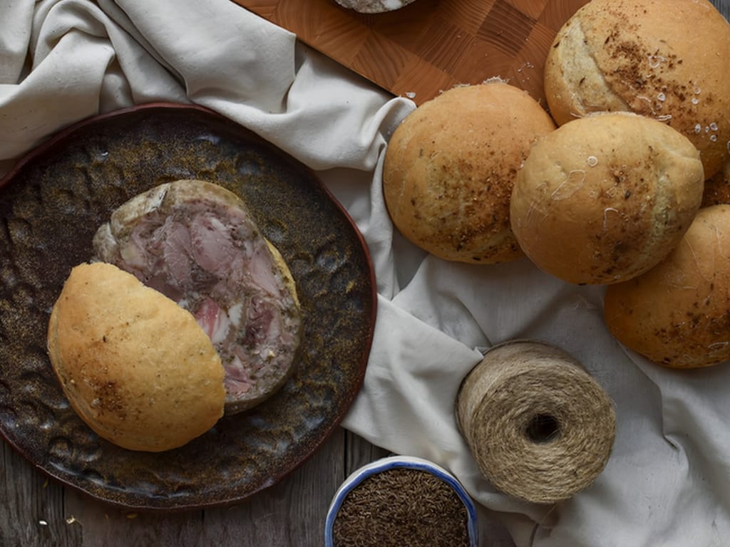 Crusty Fennel Rolls - Perfect with Headcheese!