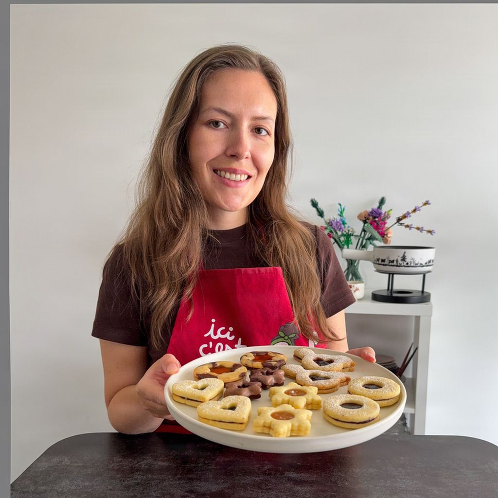 The Linzer Cookie E-Book: Your Complete Dough Guide + 7 Recipes