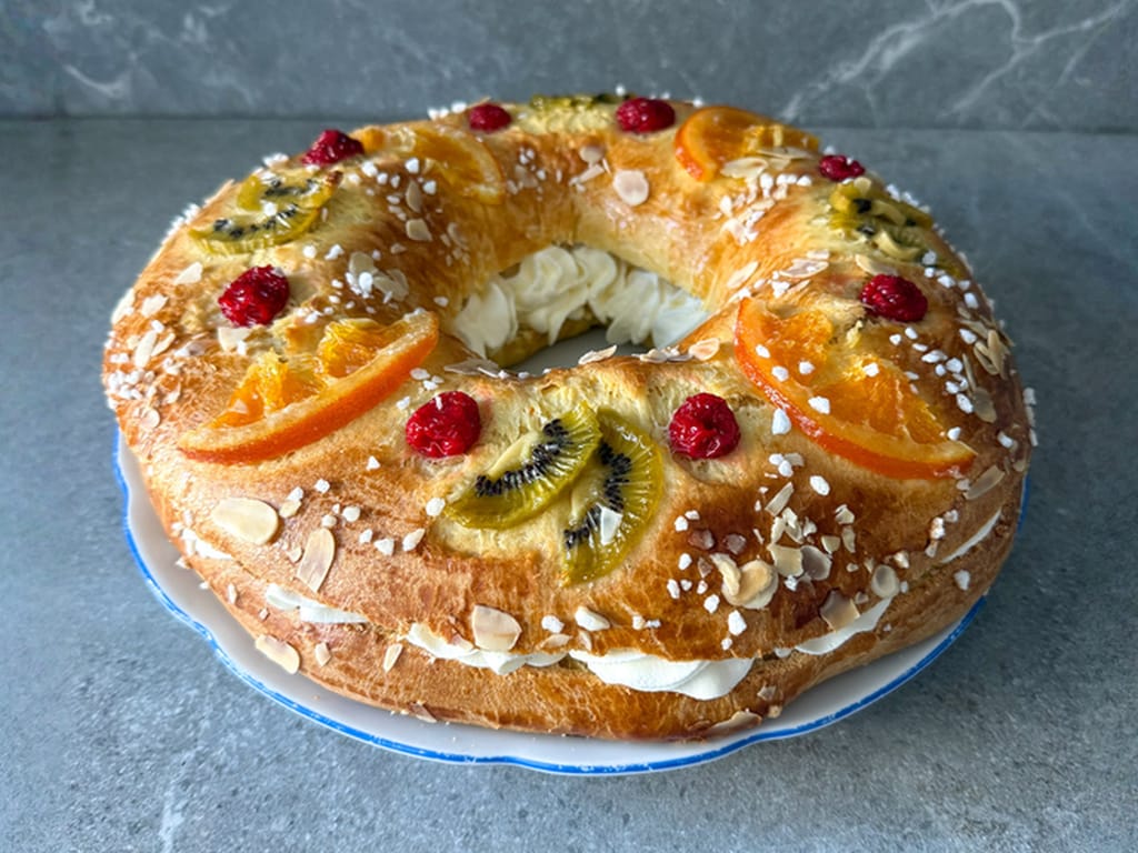 Roscón de Reyes: Španělský tříkrálový koláč s ovocem