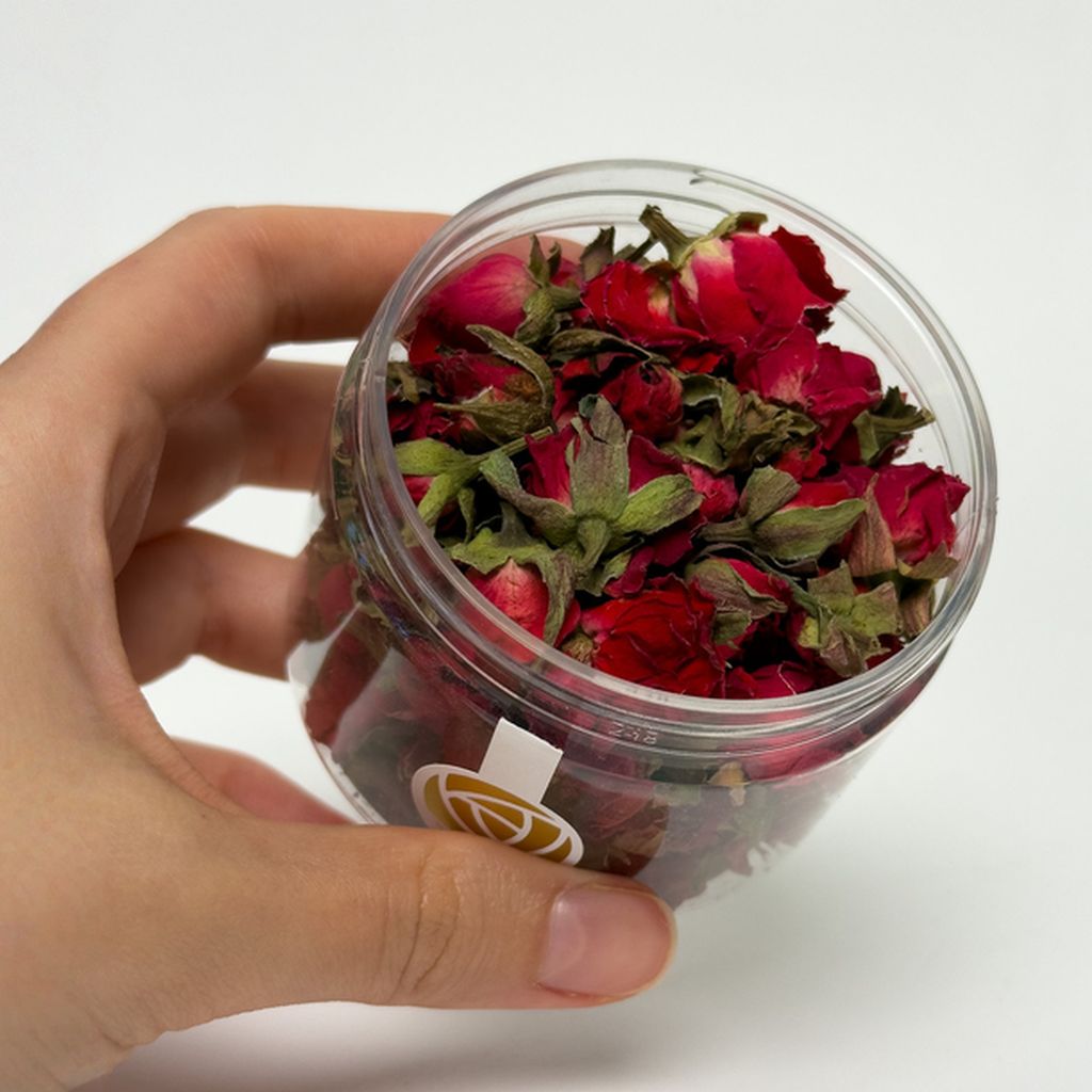 Rose Buds – Cherry Red