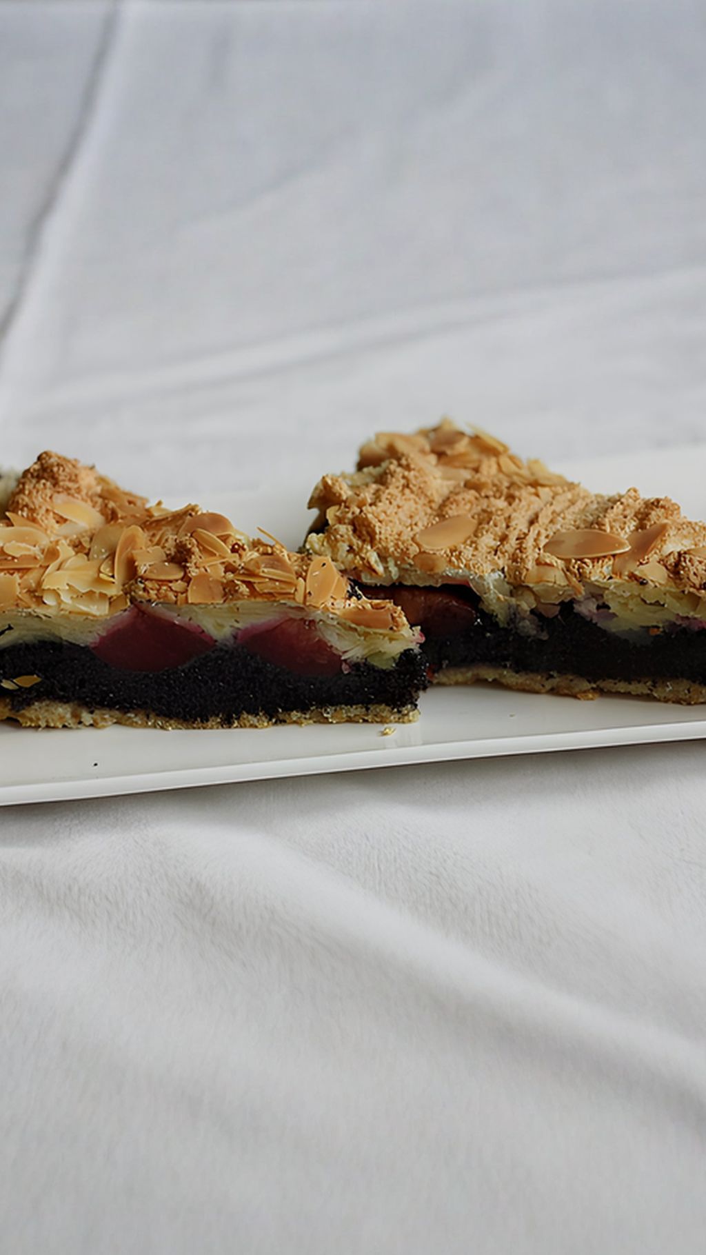 Meringue and almonds