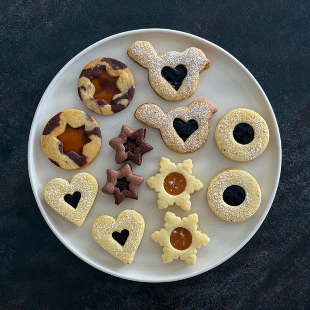 The Linzer Cookie E-Book: Your Complete Dough Guide + 7 Recipes