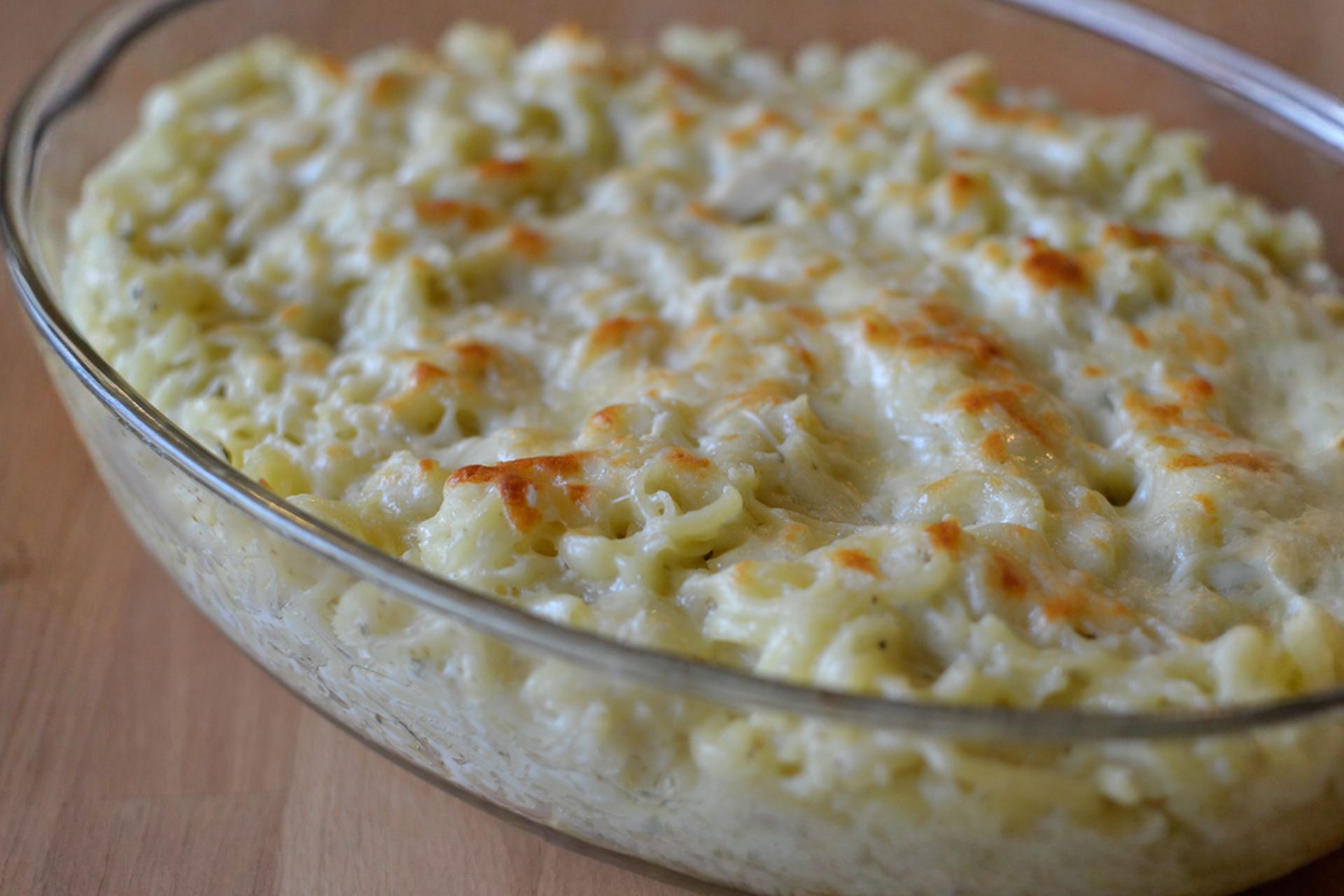 Nejkrémovější mac and cheese (zapečené těstoviny se sýrem)
