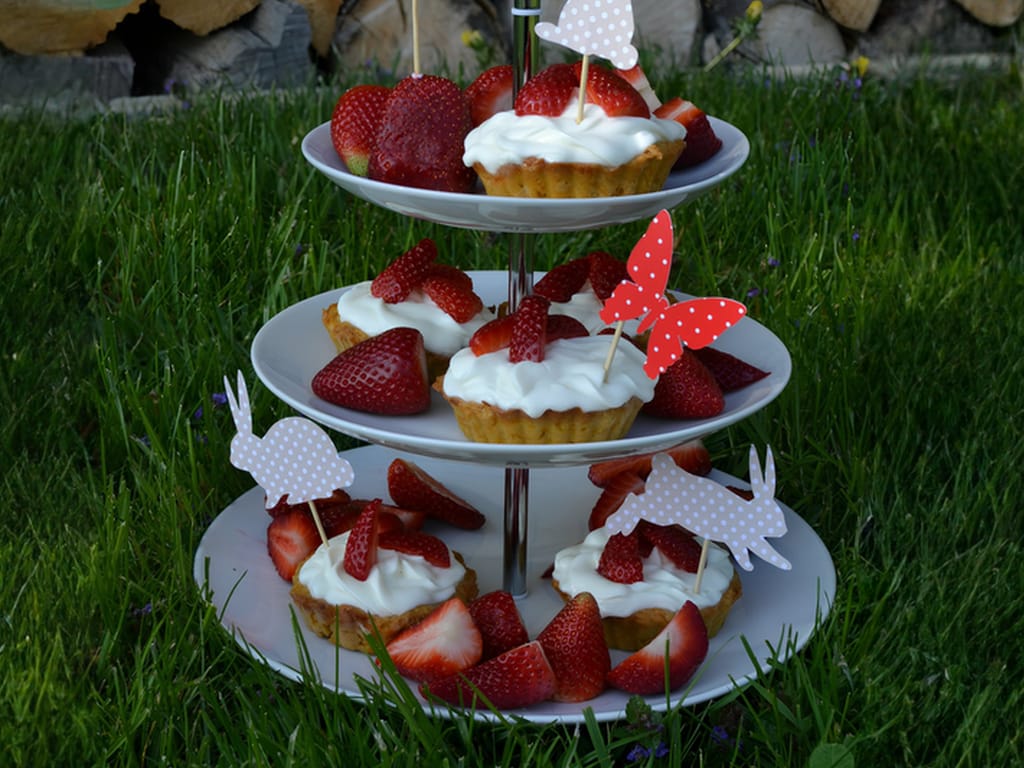 Spring Strawberry & Mascarpone Tartlets