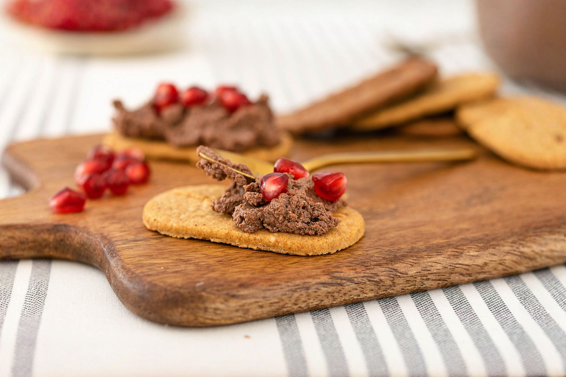 Nutella z tvarohu na sušenkách – neodolatelná svačina