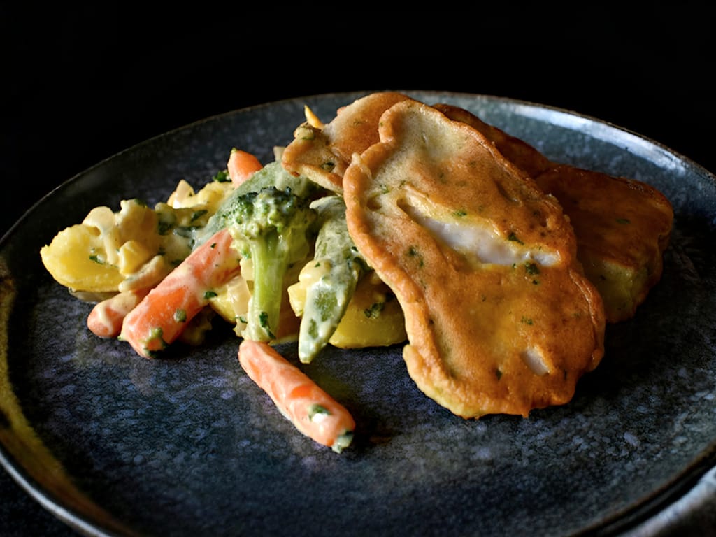 Netradiční štědrovečerní menu: štika v mandlovém těstíčku