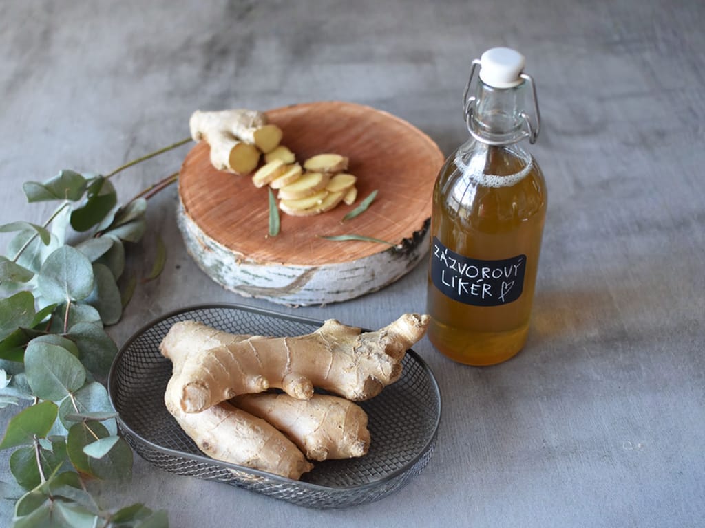 Fragrant Spiced Ginger Liqueur with Orange