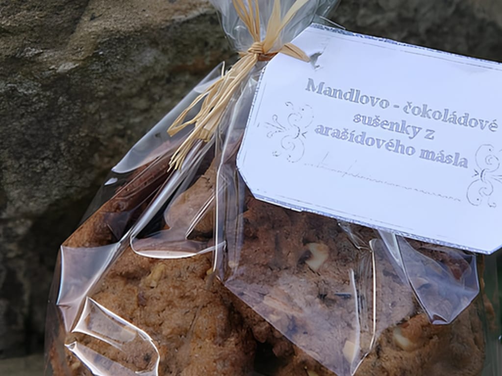 Almond-Chocolate Peanut Butter Cookies
