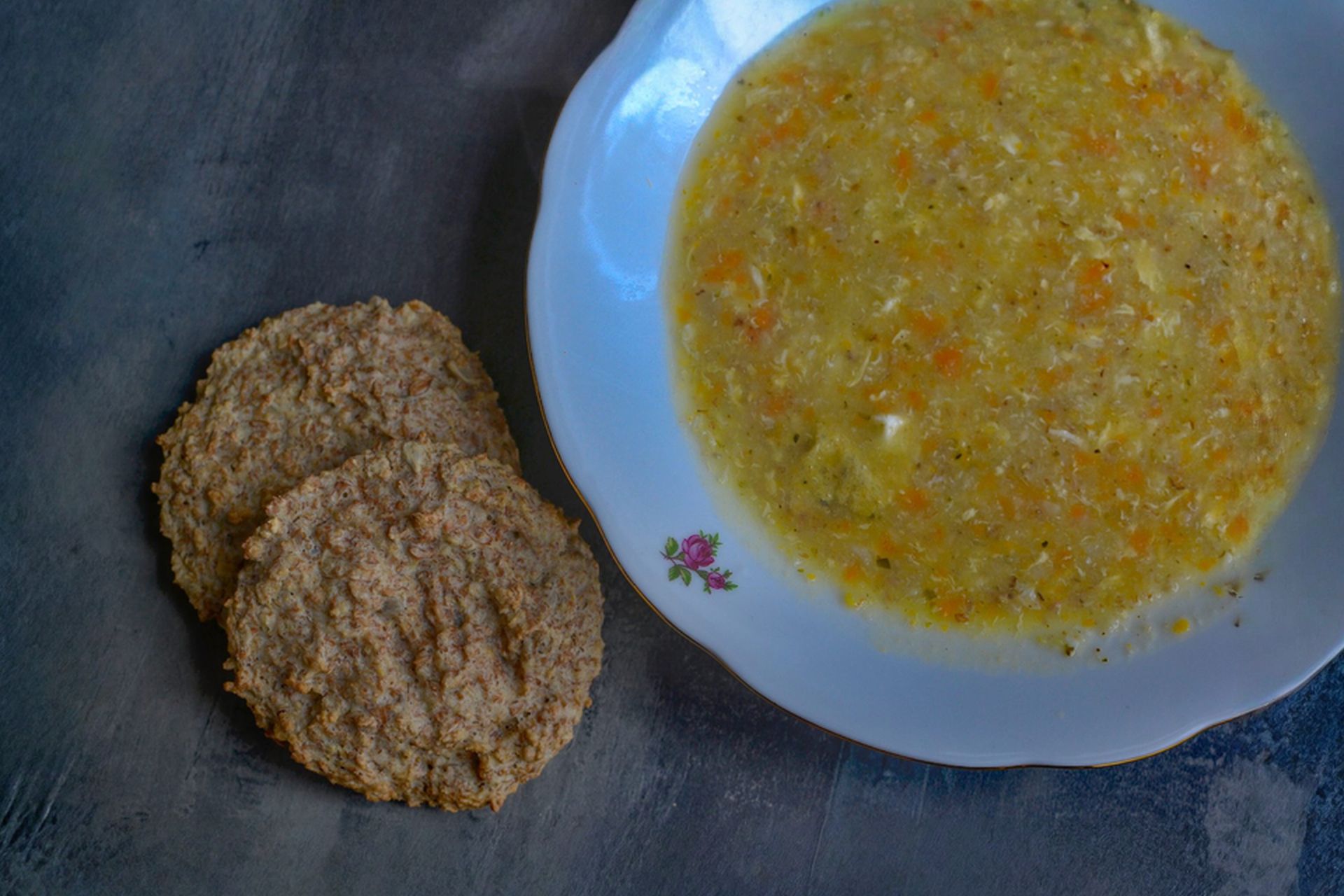 Rychlá ovesná zeleninová polévka