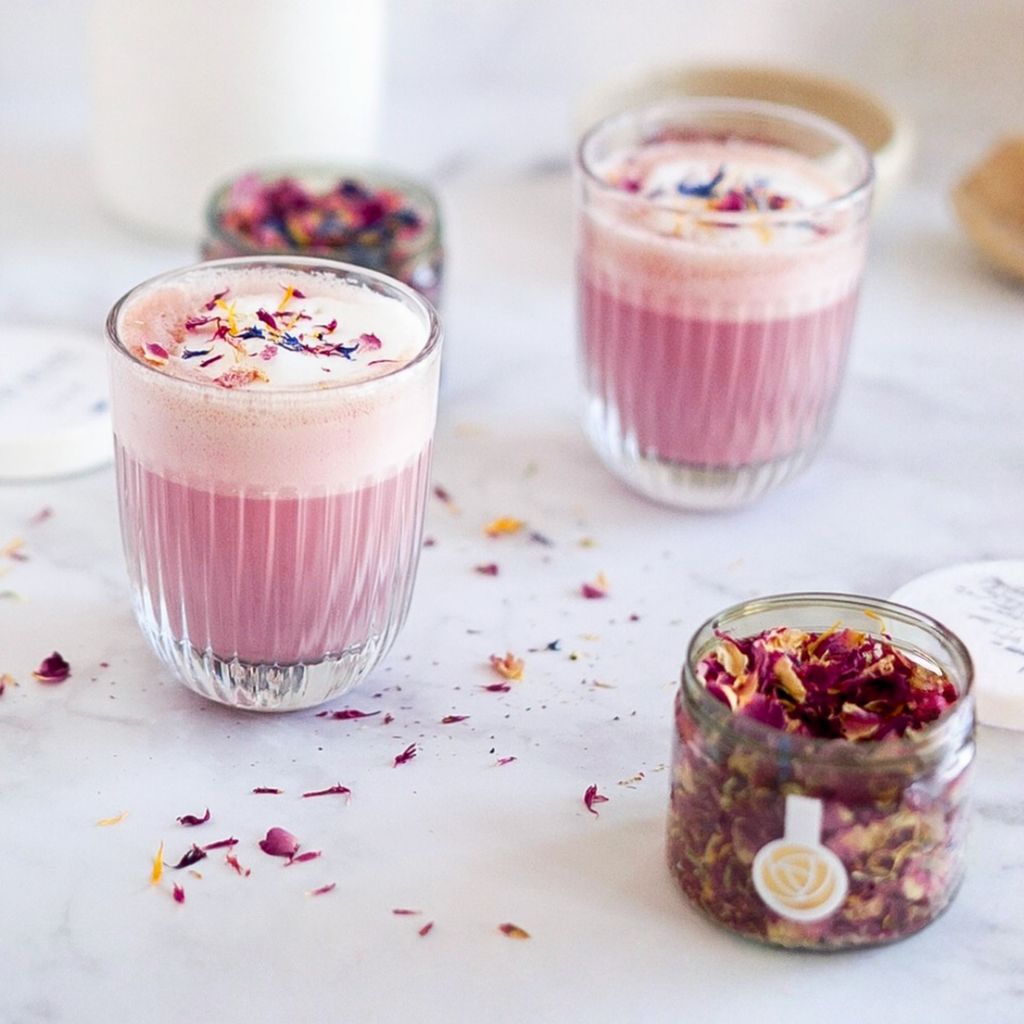 Dried Cornflower Petals – Classic Mix