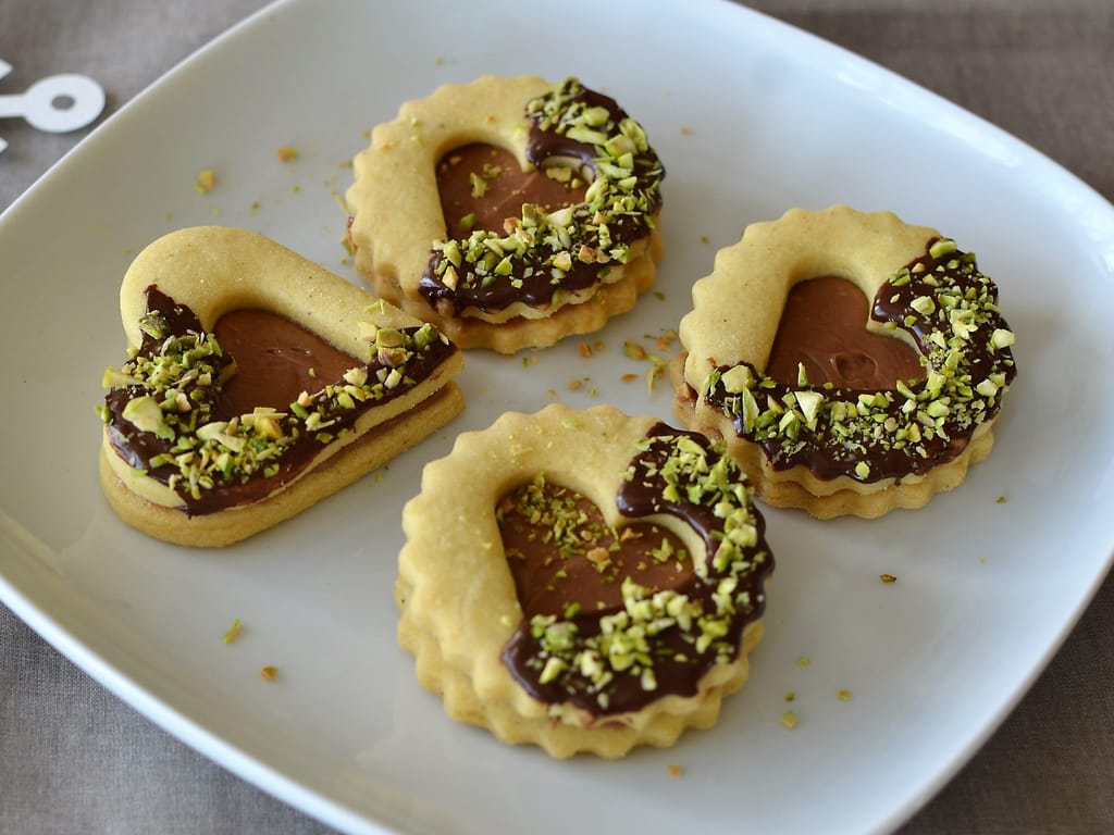 Unconventional Linzer Cookies with Pistachios
