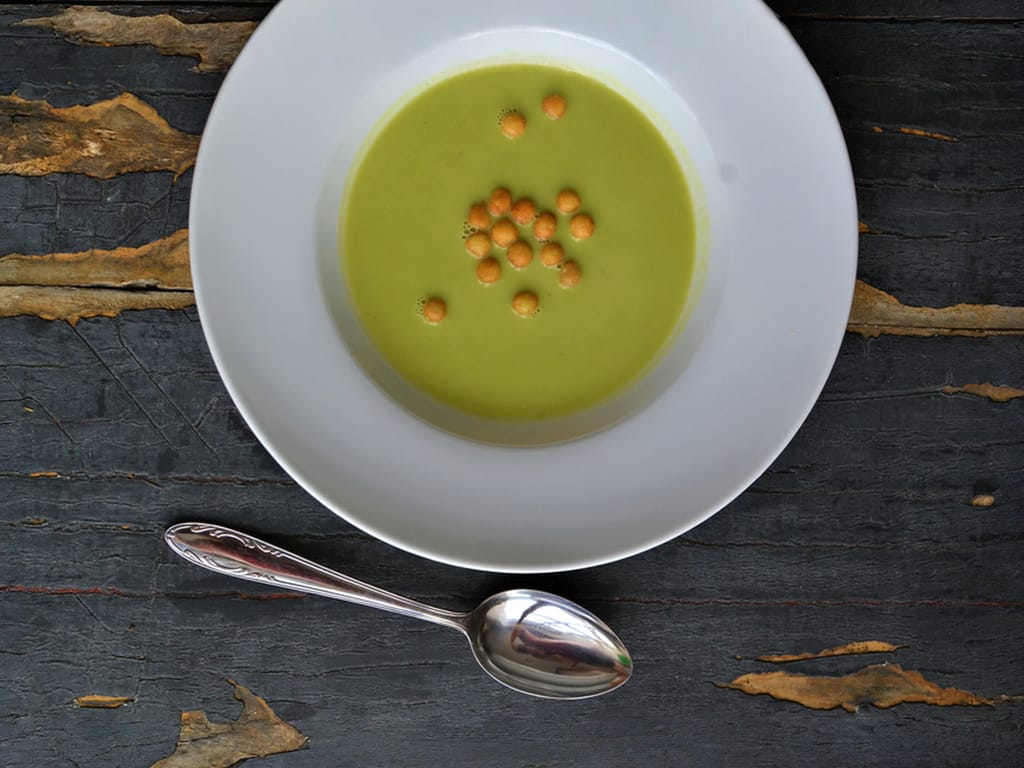 Fresh Pea Soup with Sour Cream
