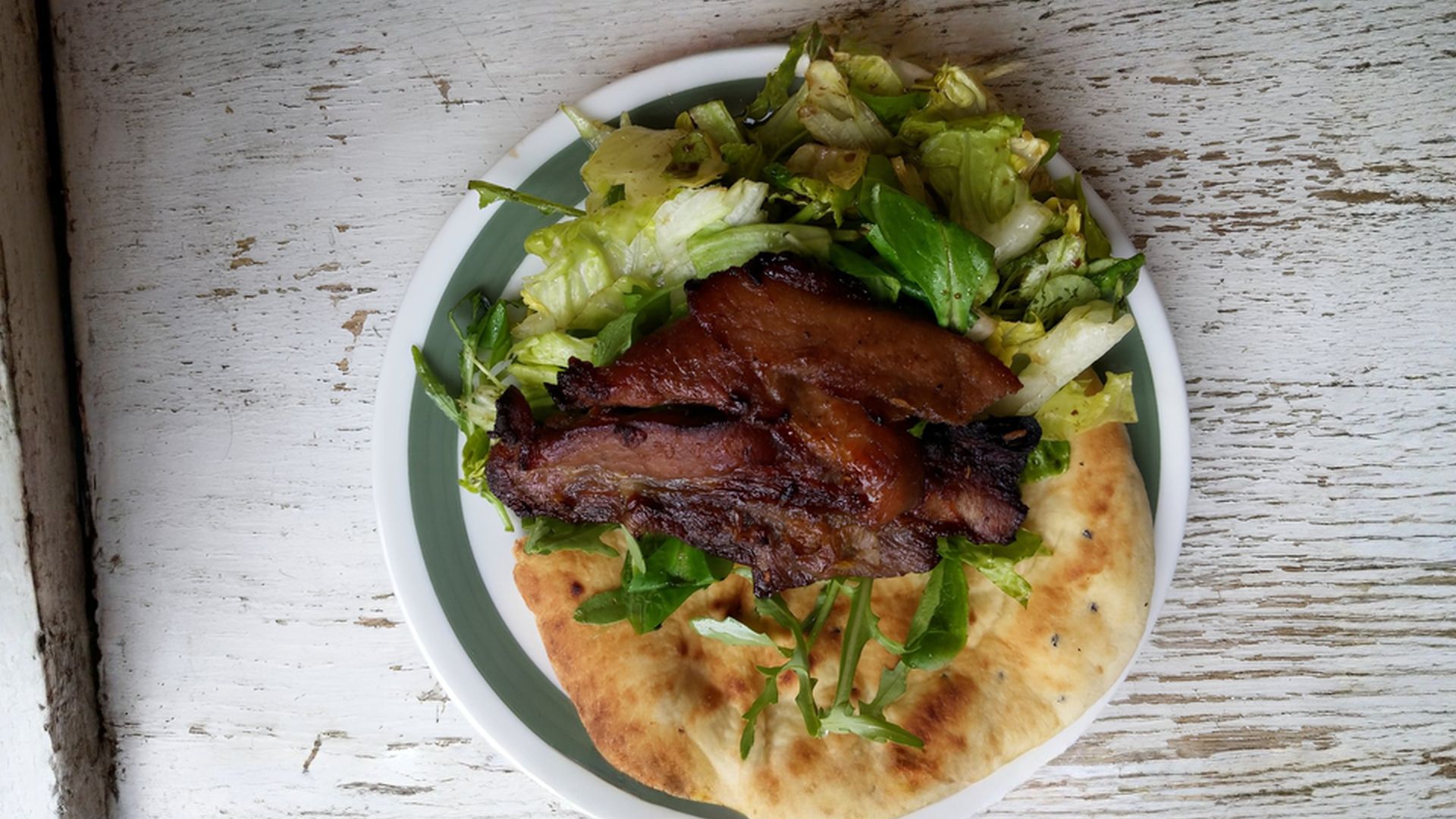 Grilovaná asijská pečeně na způsob street food