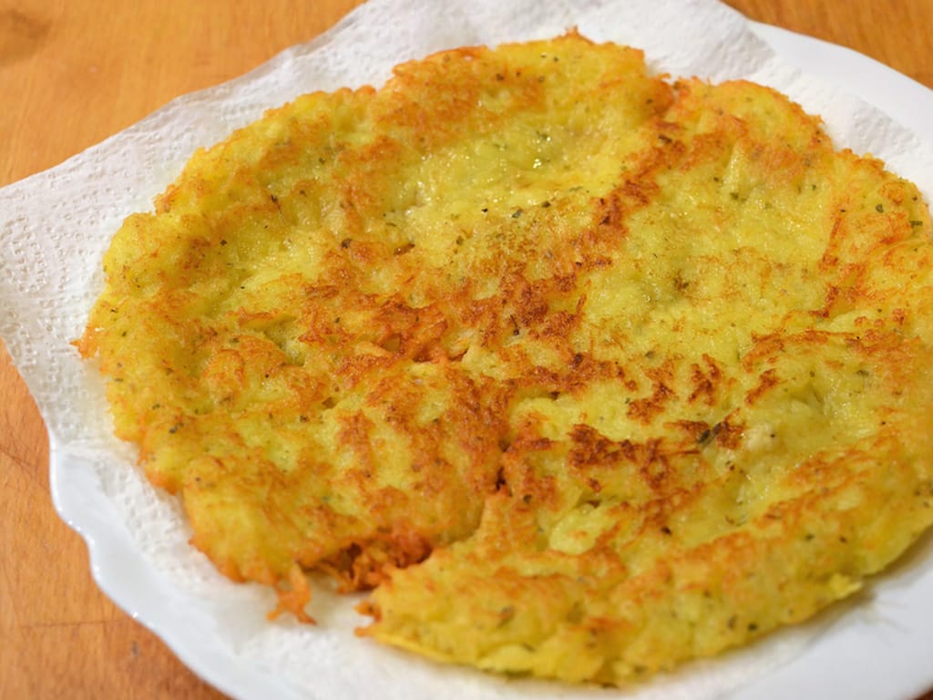 Traditional Crispy & Fragrant Potato Pancakes