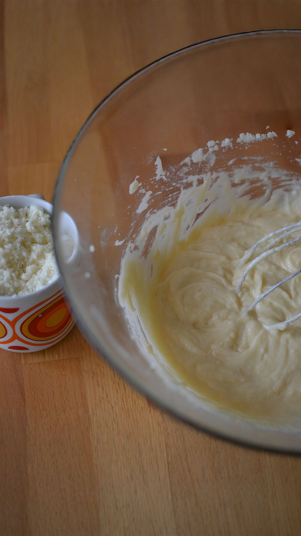 Make the smooth batter