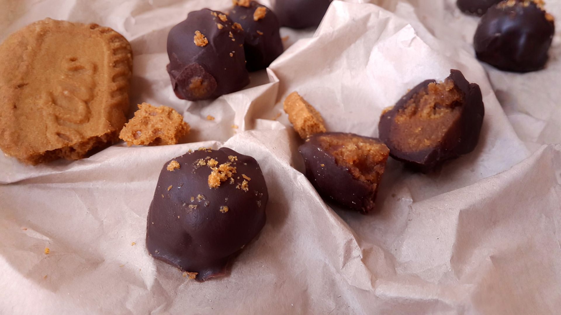 Neodolatelné truffles z Lotus Biscoff sušenek