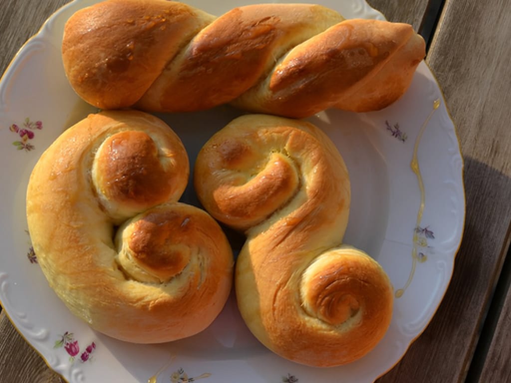 Jidáše: typické velikonoční pečivo