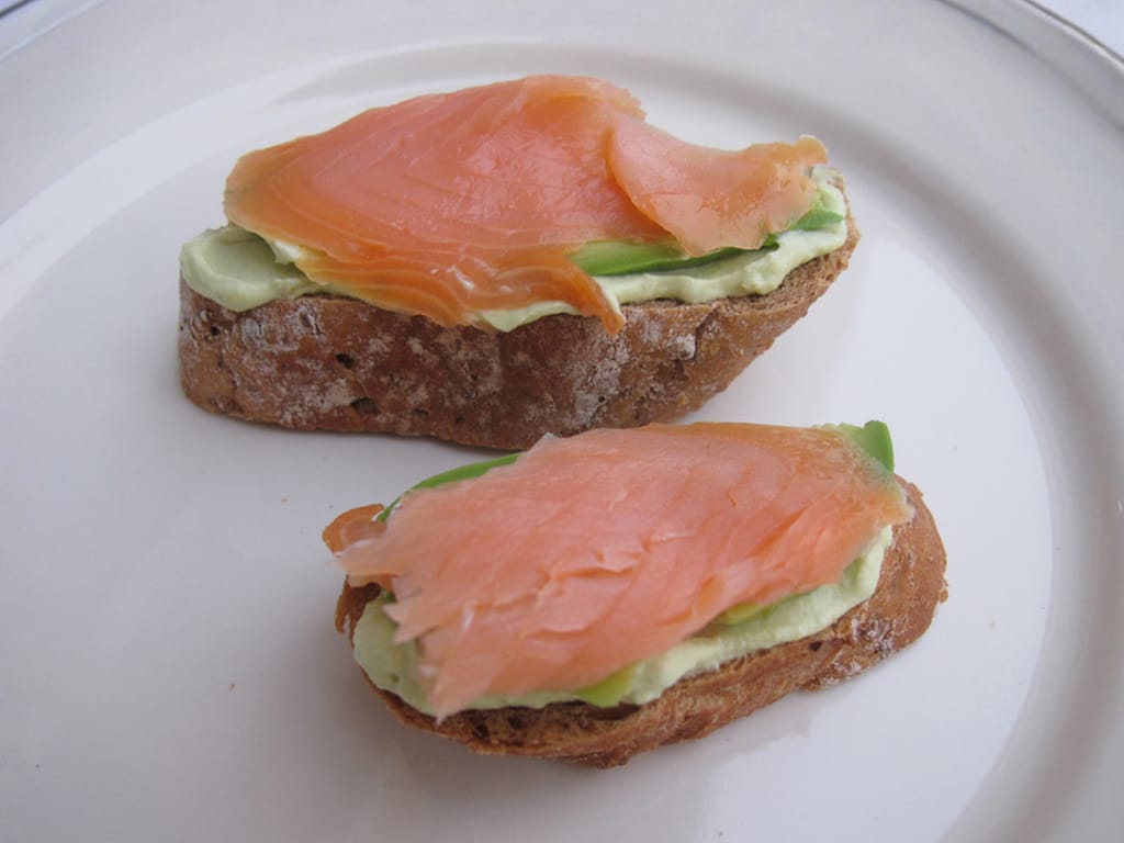 Avocado Canapés with Smoked Salmon