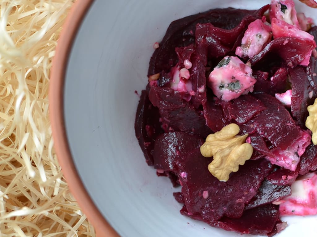 Roasted Beetroot and Walnut Salad