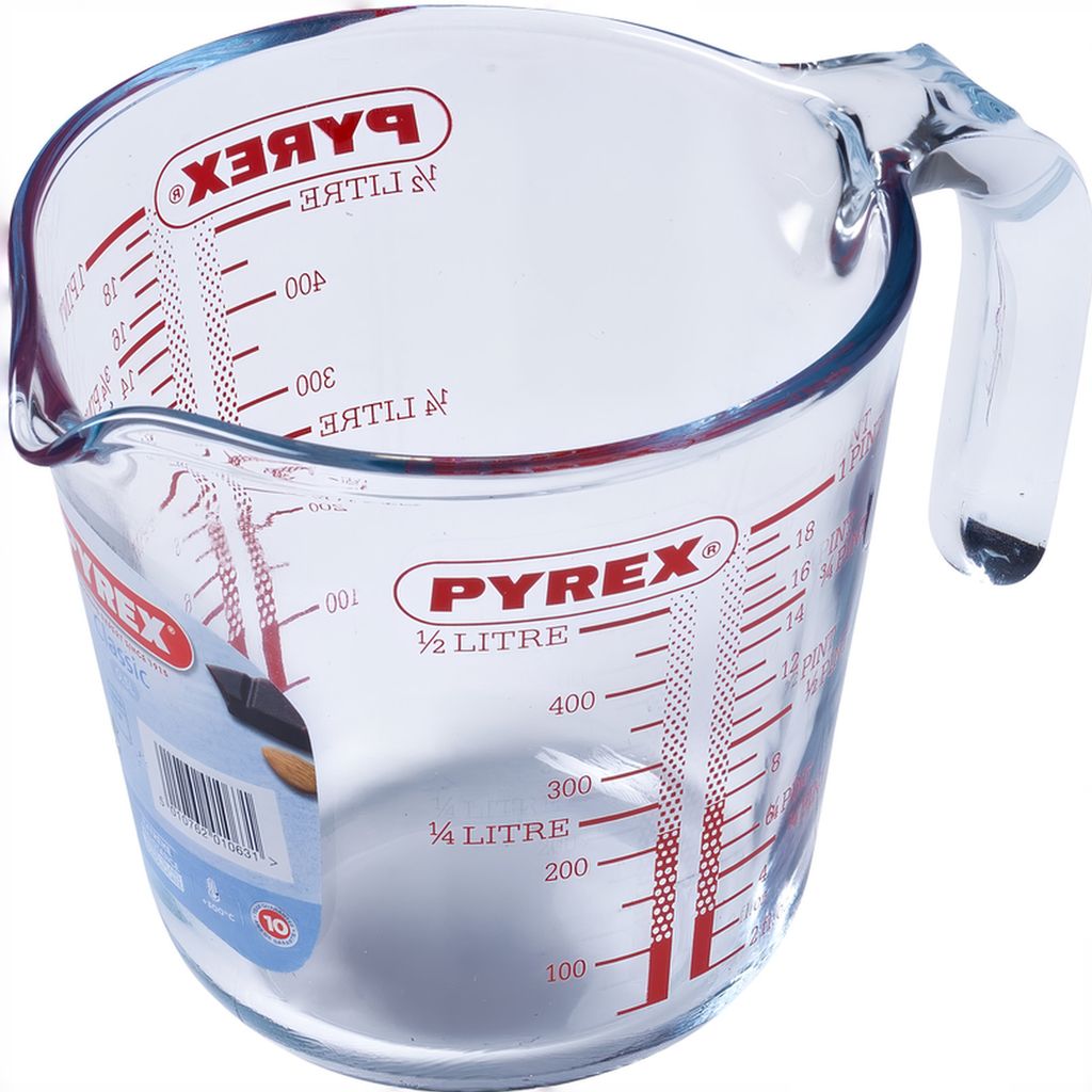 Pyrex Glass Measuring Cup (0.5 L)